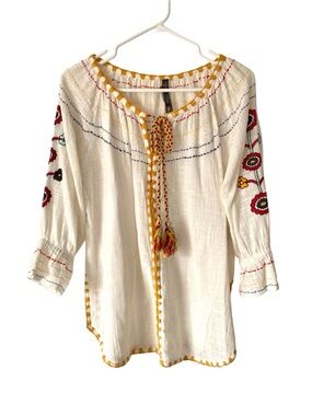 Ban Jara Anthropologie Boho Embroidered Ivory Peasant Top Mustard Trim medium